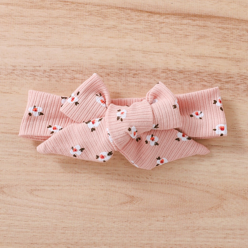 Lovely Little Girls Breathable 3pc Floral Sets Print Knitted Short Sleeve T-shirts+Shorts+Headband