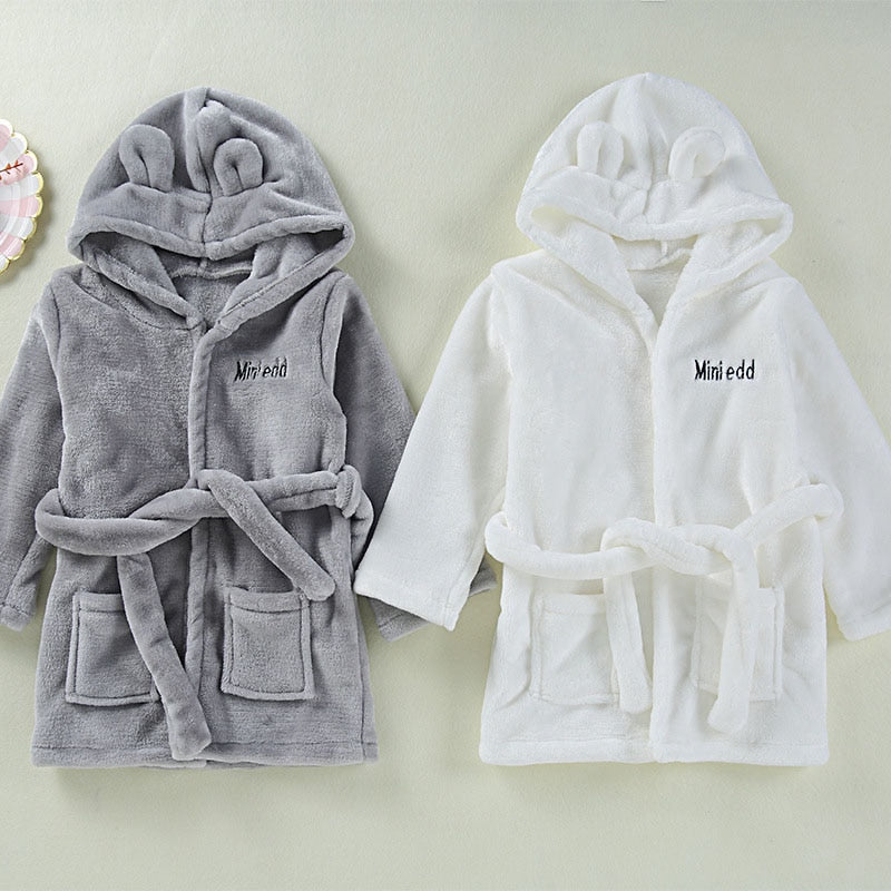Baby Girls Boys Robes Children Bathrobe Hooded Cap Soft Velvet Robe Pajama Kids Coral Warm Clothes Baby Lovely Home Clothes